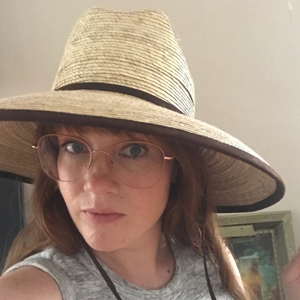 Meet your Posher, Rose